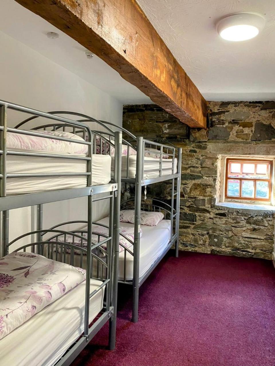 Old Mill Holiday Hostel Westport Bagian luar foto