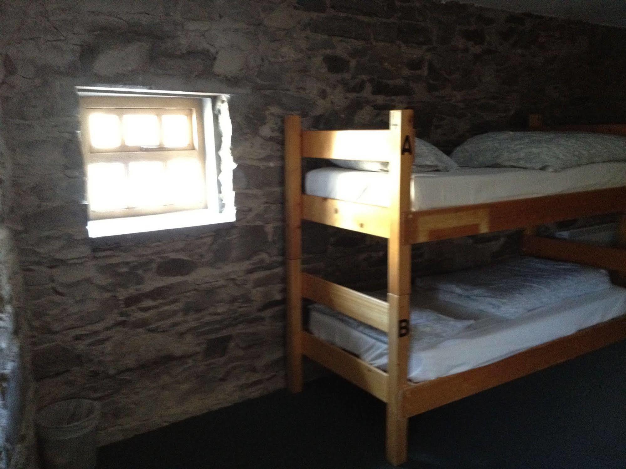 Old Mill Holiday Hostel Westport Bagian luar foto